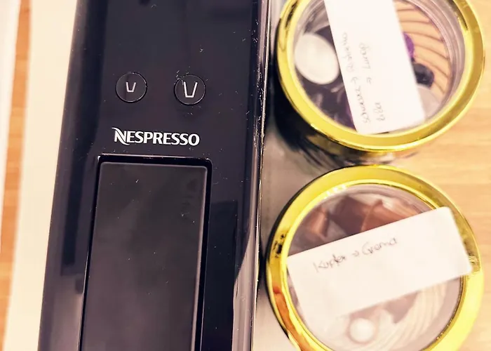 Altbaucharme Direkt Im Zentrum 아파트 *