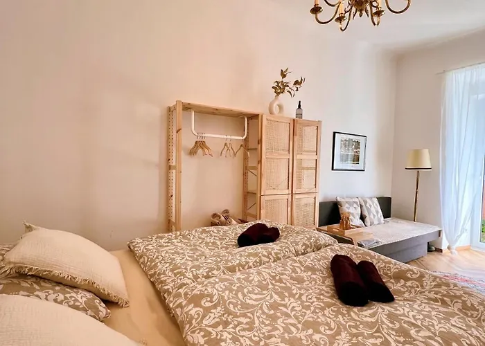 Altbaucharme Direkt Im Zentrum Apartamento