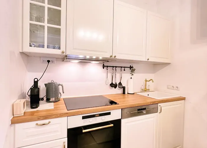 Altbaucharme Direkt Im Zentrum * Graz